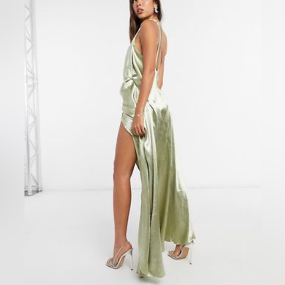 Wedding Guest/ Prom/ Party Green One Shoulder Satin Maxi Dress